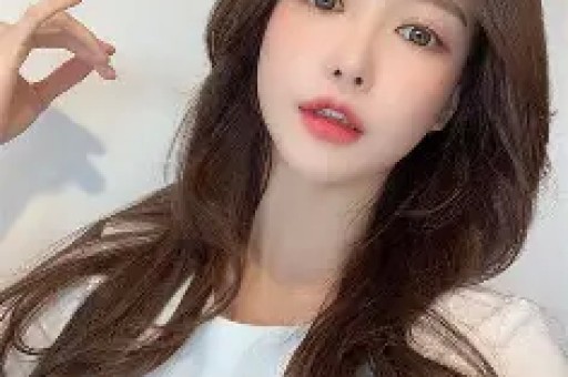 优思益塌房始末：明星集体道歉背后假洋牌与代工厂的真相