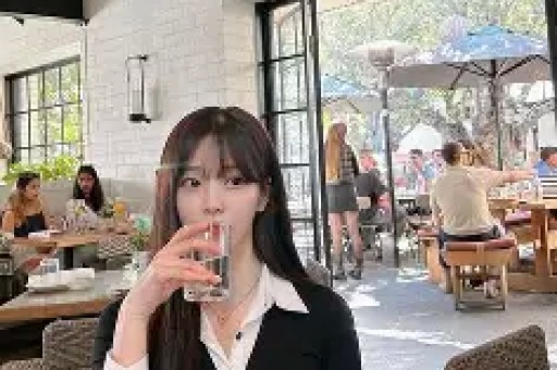【2026923】针对女艺人的谣言？kris 妈妈没什么财产了？冯禧是一个怎样的人？吴倩和张雨剑？《点燃你温暖我》和《一见倾心》？